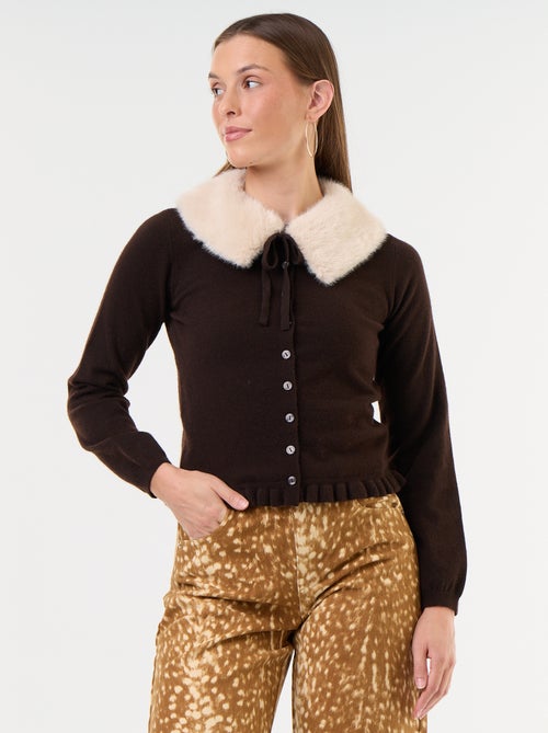 Gilet uni avec fausse fourrure au col - Kiabi