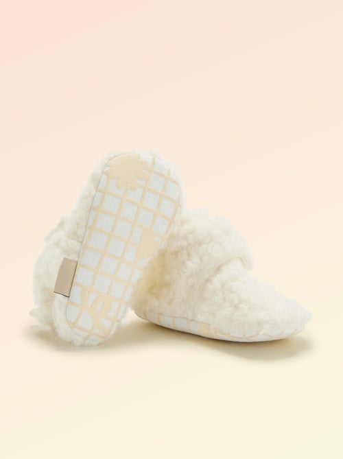 High-top sheepskin-effect slippers - 'Kitchoun' - Kiabi High-top sheepskin-effect slippers - 'Kitchoun' - Kiabi
