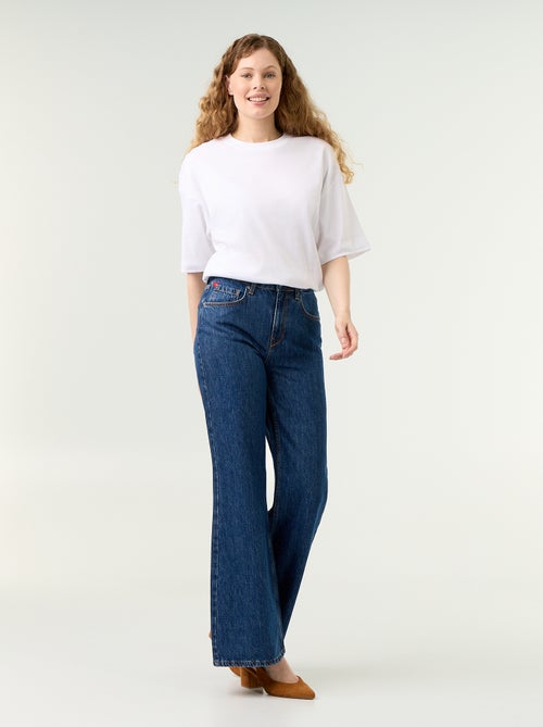 High-Waist Jeans im Flare-Schnitt mit Herzstickereien - Kiabi High-Waist Jeans im Flare-Schnitt mit Herzstickereien - Kiabi