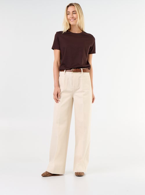 High-waisted wide-leg jeans with patch pockets - Kiabi High-waisted wide-leg jeans with patch pockets - Kiabi