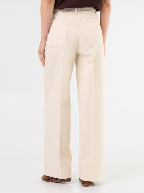 High-waisted wide-leg jeans with patch pockets - Kiabi High-waisted wide-leg jeans with patch pockets - Kiabi