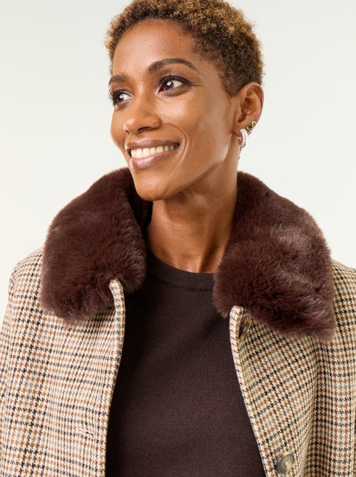 Houndstooth Coat with Faux Fur Collar - Kiabi
