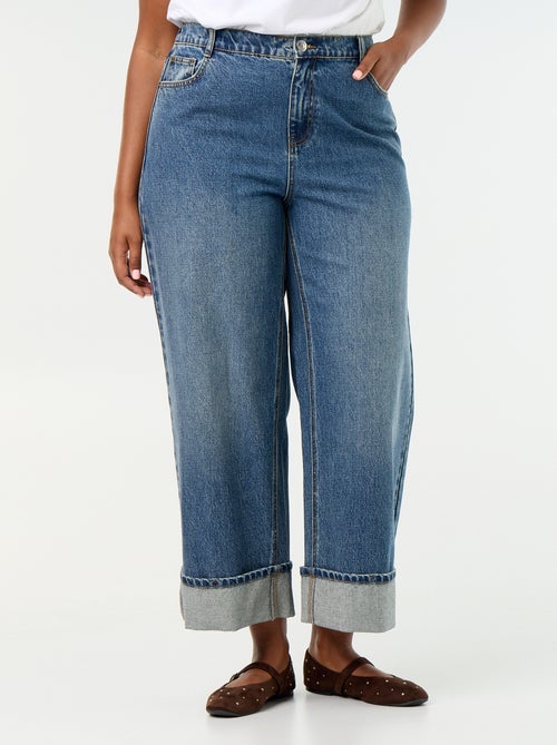 Jeans a gamba larga con risvolto alla base - Kiabi Jeans a gamba larga con risvolto alla base - Kiabi