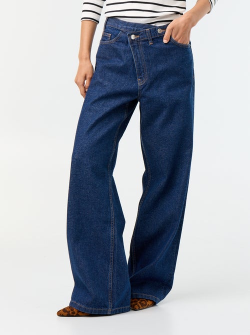 Jeans barrel con abbottonatura asimmetrica - Kiabi