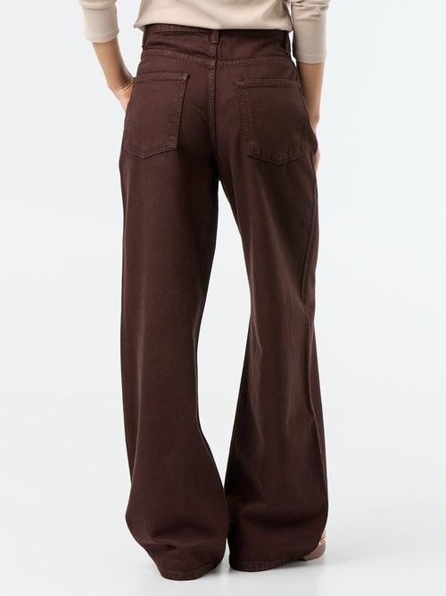 Jeans barrel con abbottonatura asimmetrica - Kiabi