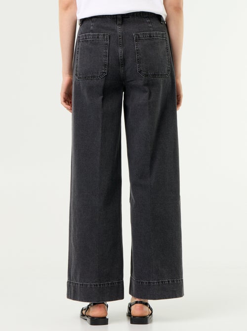 Jeans larghi a vita alta con tasche applicate - Kiabi