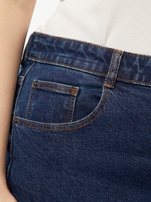 Jeans mom a vita alta 5 tasche - L32 - Kiabi Jeans mom a vita alta 5 tasche - L32 - Kiabi