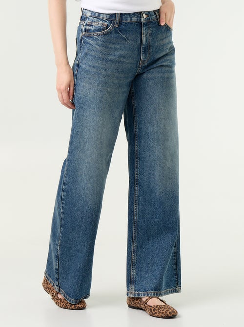 Jeans wide leg con stelle ricamate sulle tasche posteriori - Kiabi