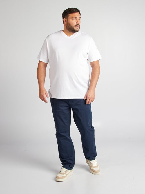 Jersey-T-Shirt mit V-Ausschnitt - Kiabi Jersey-T-Shirt mit V-Ausschnitt - Kiabi