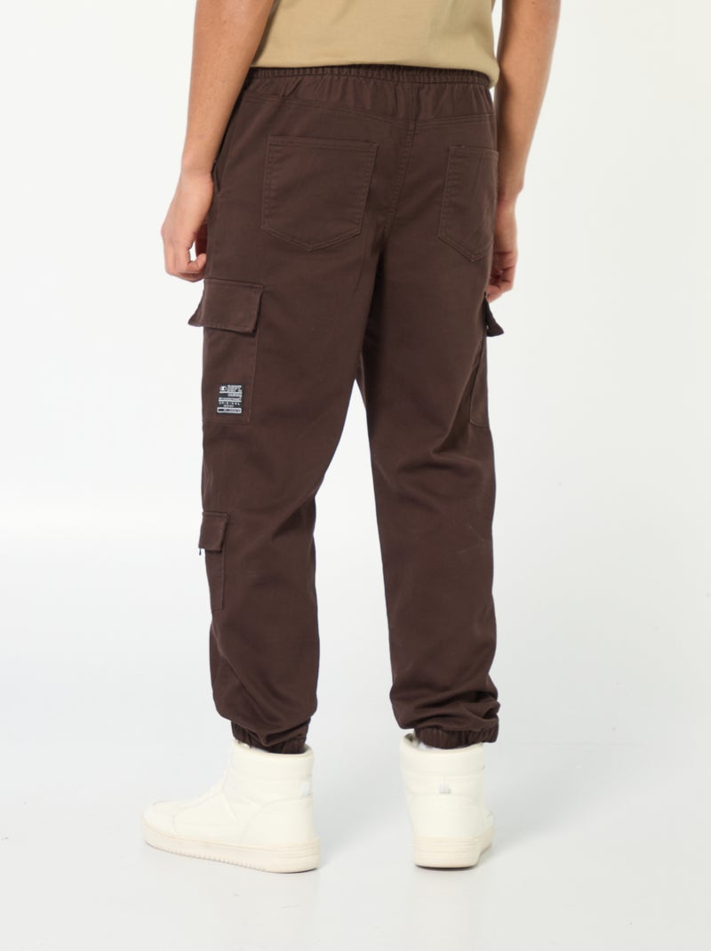 Jogger-Hose mit Multitaschen Braun - Kiabi