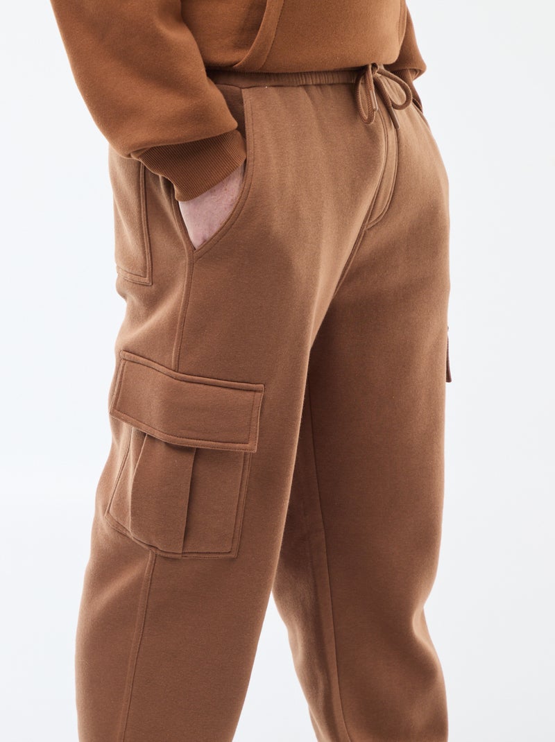 Jogging multi-poches en molleton Marron - Kiabi