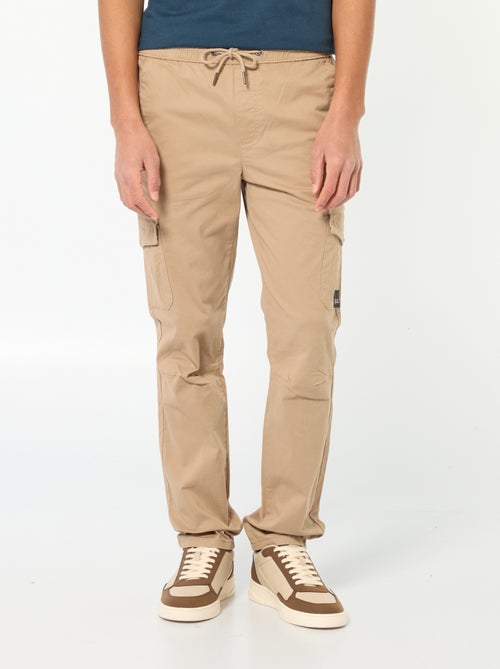 Jogpant avec poches à rabat - Kiabi