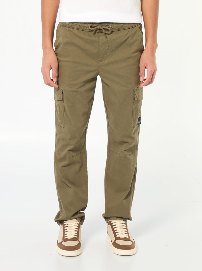 Jogpant avec poches à rabat Kaki - Kiabi