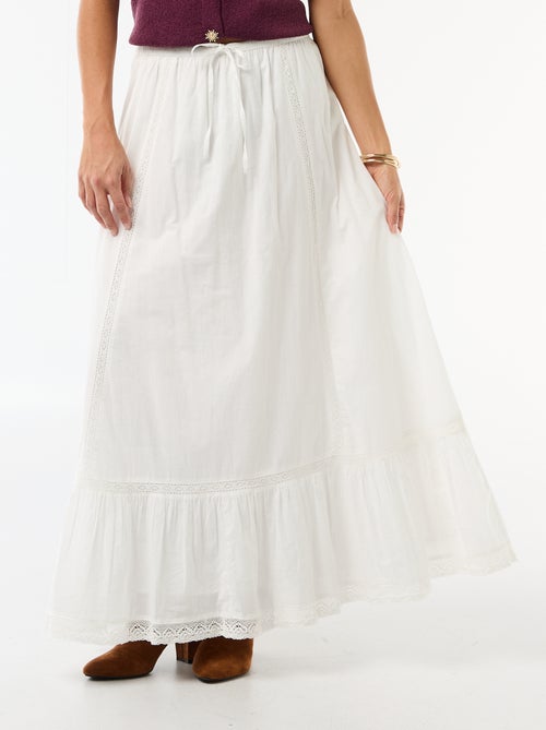 Jupe longue évasée avec macramé - Kiabi