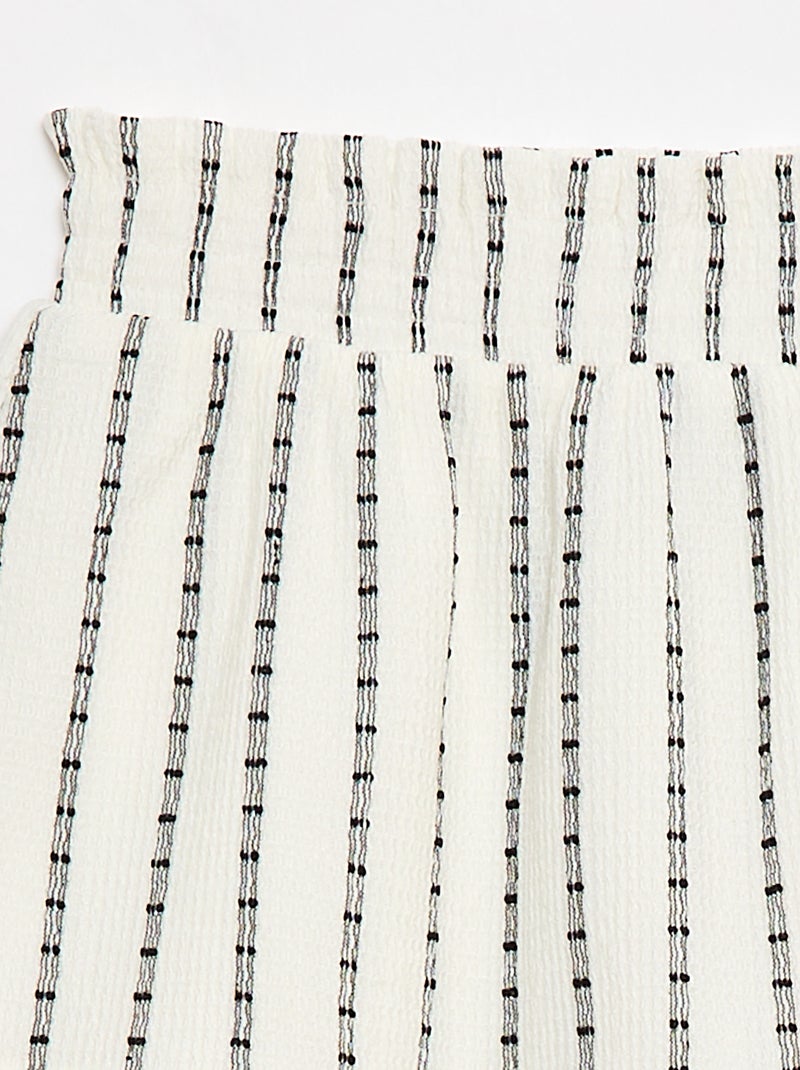 Jupe short à fines rayures verticales Blanc - Kiabi
