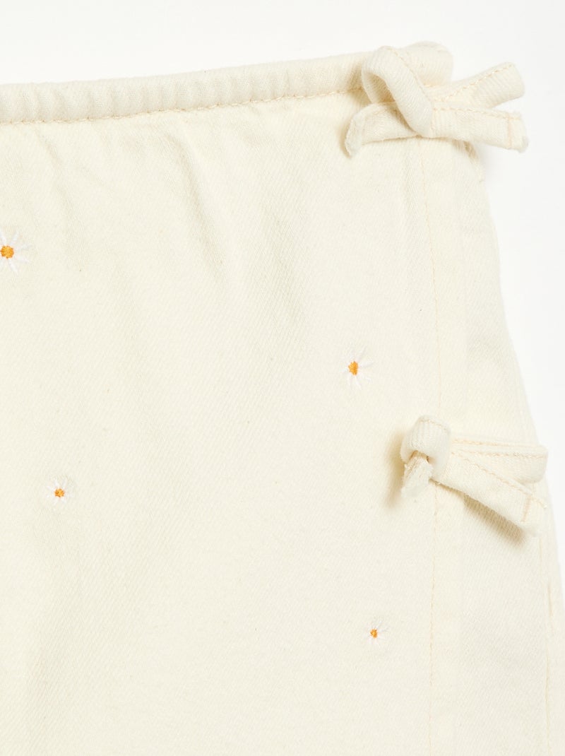 Jupe-short avec motifs brodés all over Beige - Kiabi