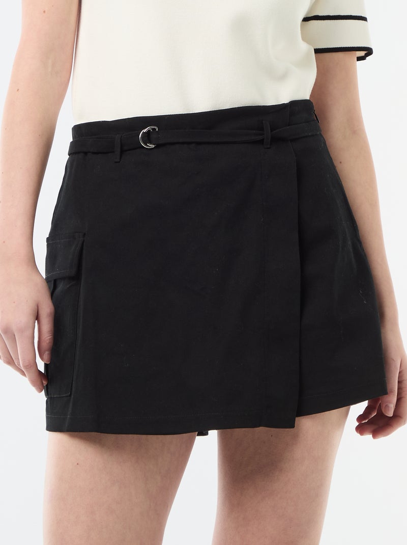 Jupe short courte avec ceinture Noir - Kiabi