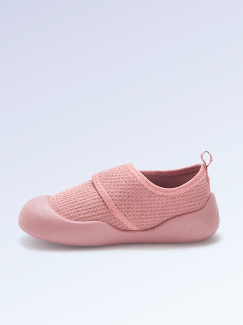 Kitchoun Motor Skills 4 'Walking' Slippers - Kiabi Kitchoun Motor Skills 4 'Walking' Slippers - Kiabi
