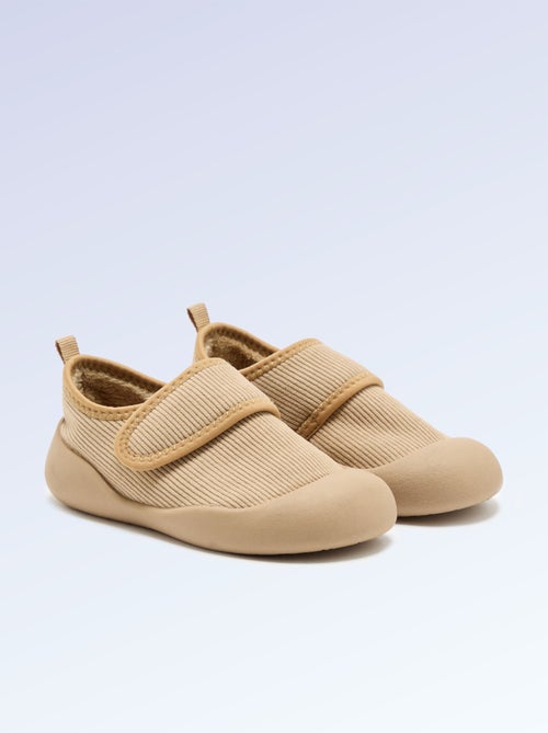 'Kitchoun' soft lined barefoot slippers - Kiabi 'Kitchoun' soft lined barefoot slippers - Kiabi