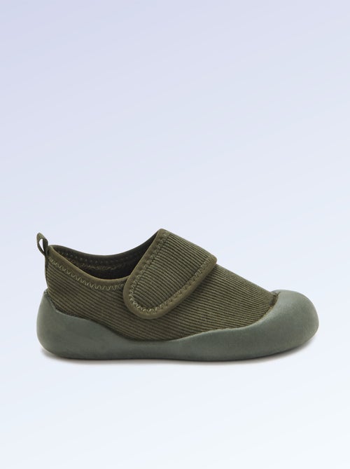 'Kitchoun' soft lined barefoot slippers - Kiabi 'Kitchoun' soft lined barefoot slippers - Kiabi