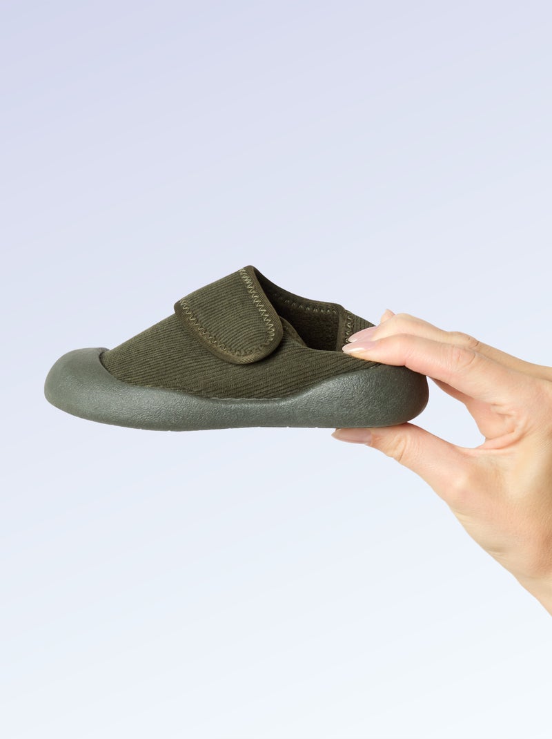 'Kitchoun' soft lined barefoot slippers Khaki - Kiabi