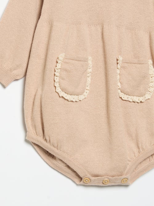 Knitted romper with fancy collar and pockets - Kiabi