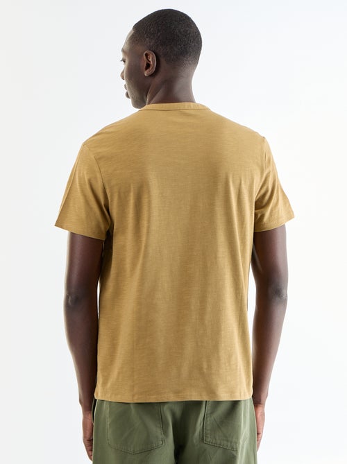 Kurzarm-T-Shirt mit Henley-Ausschnitt - Kiabi