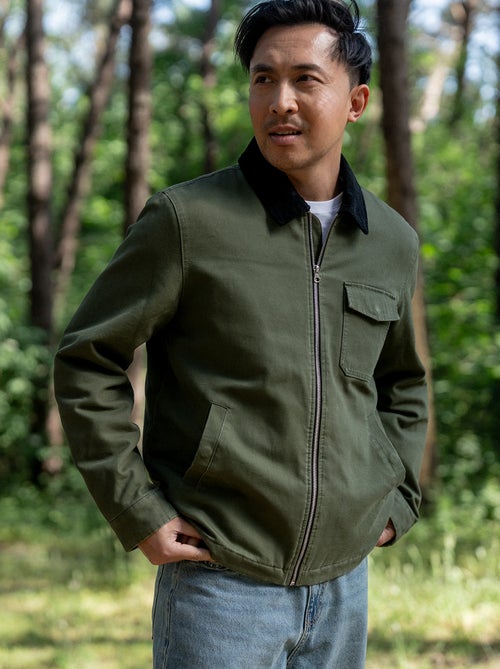 Kurze Blousonjacke mit Reissverschluss und kontrastierendem Samtkragen - Kiabi