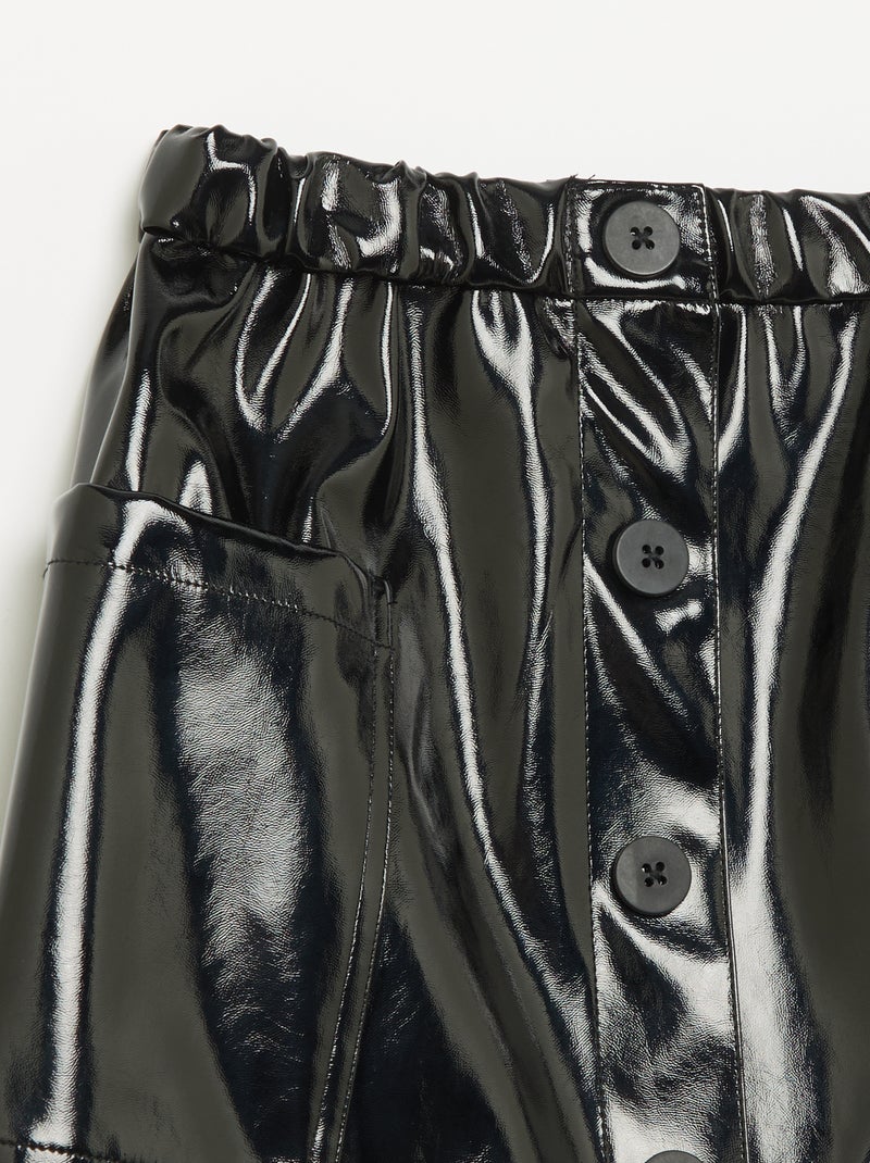 Kurzer Vinylrock mit grossen Taschen Noir - Kiabi