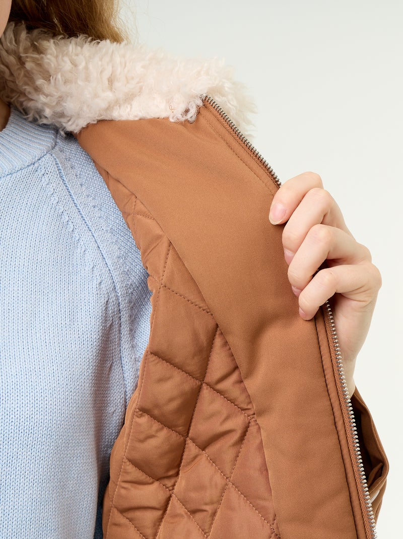 Kurzjacke mit Kragen in Lammfell-Optik Braun - Kiabi