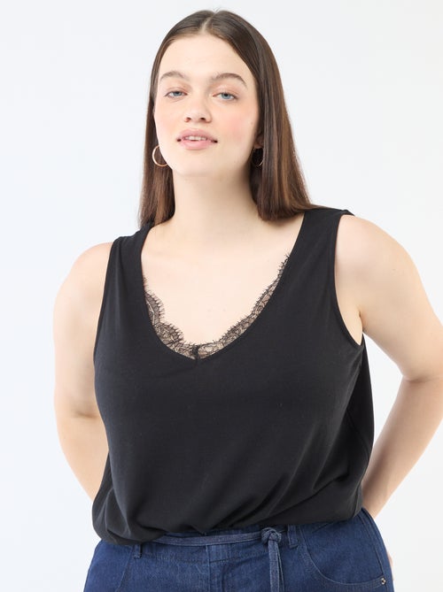 Lace-trim V-neck Camisole - Kiabi Lace-trim V-neck Camisole - Kiabi