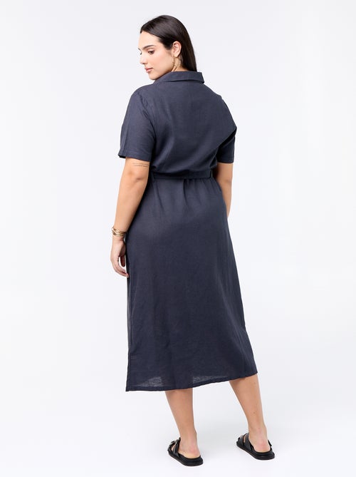 Langes Hemdblusenkleid mit Bindegürtel - Kiabi