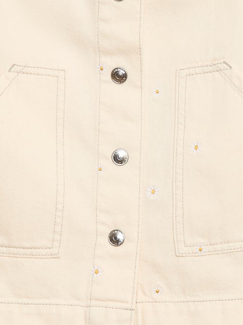 Latzshorts mit Blumenstickerei - Kiabi