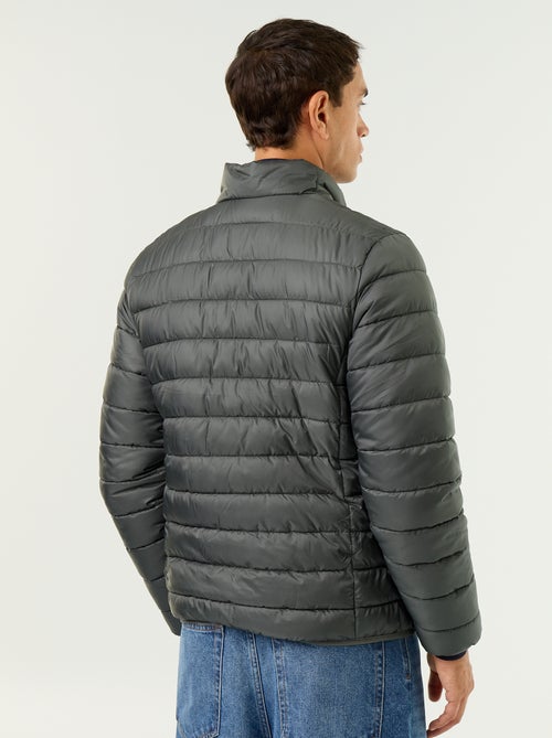 Leichte Steppjacke mit Reissverschluss - Kiabi Leichte Steppjacke mit Reissverschluss - Kiabi