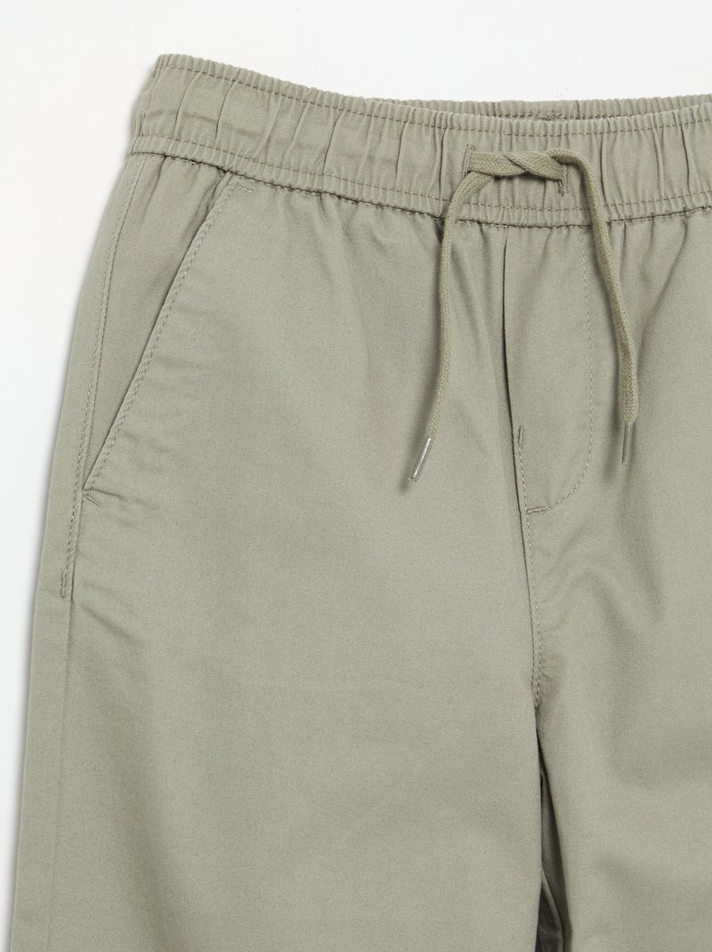 Leichte unifarbene Hose Vert - Kiabi