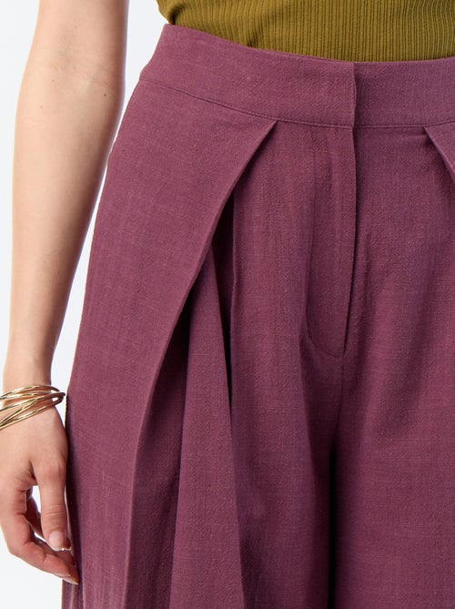 Leinenmischgewebe-Hose im Wide-Leg-Schnitt - Kiabi Leinenmischgewebe-Hose im Wide-Leg-Schnitt - Kiabi