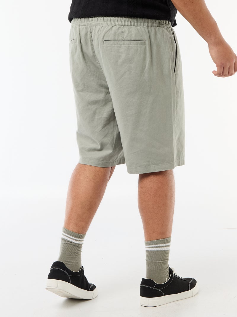 Lightweight Solid Bermuda Shorts with 4 Pockets Green - Kiabi