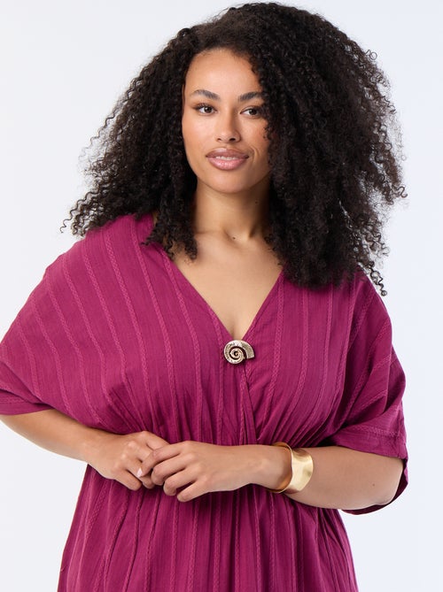 Long crossover-neck dress with decorative jewel - Kiabi Long crossover-neck dress with decorative jewel - Kiabi