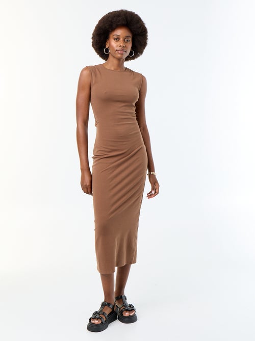 Long Dress with Open Back and Jeweled Detail - Kiabi Long Dress with Open Back and Jeweled Detail - Kiabi