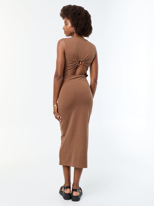 Long Dress with Open Back and Jeweled Detail - Kiabi Long Dress with Open Back and Jeweled Detail - Kiabi