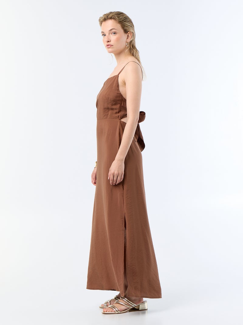 Long satin dress with thin straps Brown - Kiabi