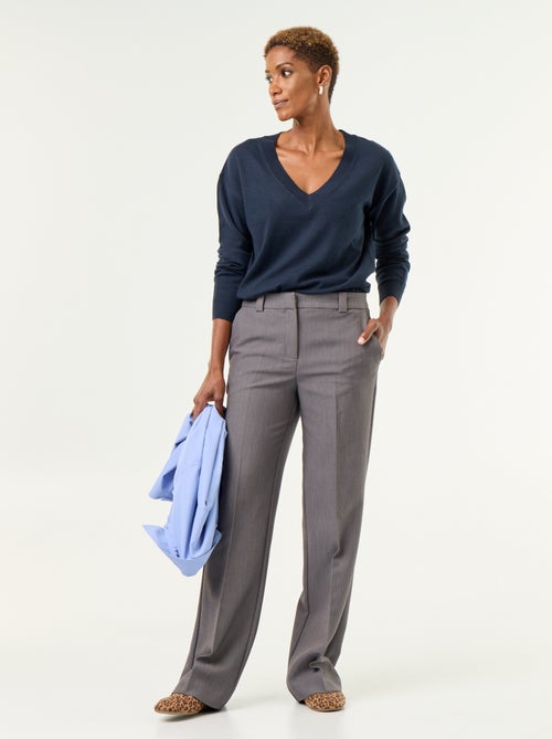 Maglione leggero con scollo a V - Kiabi Maglione leggero con scollo a V - Kiabi