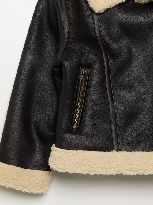 Manteau court en peau lainée - Kiabi