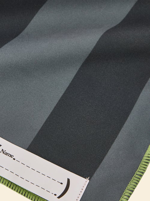 Microfiber Sports Towel (ekstract) - Kiabi