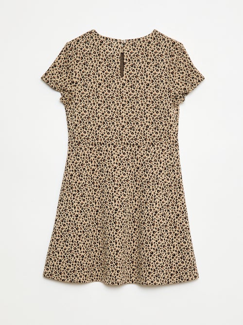 Milano Fit and Flare Short-Sleeve Dress - Kiabi Milano Fit and Flare Short-Sleeve Dress - Kiabi