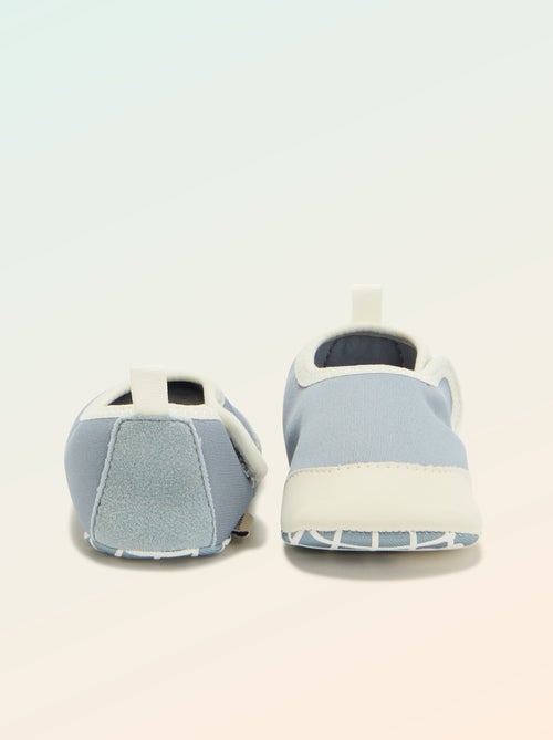 Motor Skills Level 2 'Crawling' Soft Shoes - Kitchoun - Kiabi