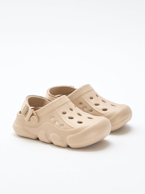 Mules fermées de plage unie - Kiabi