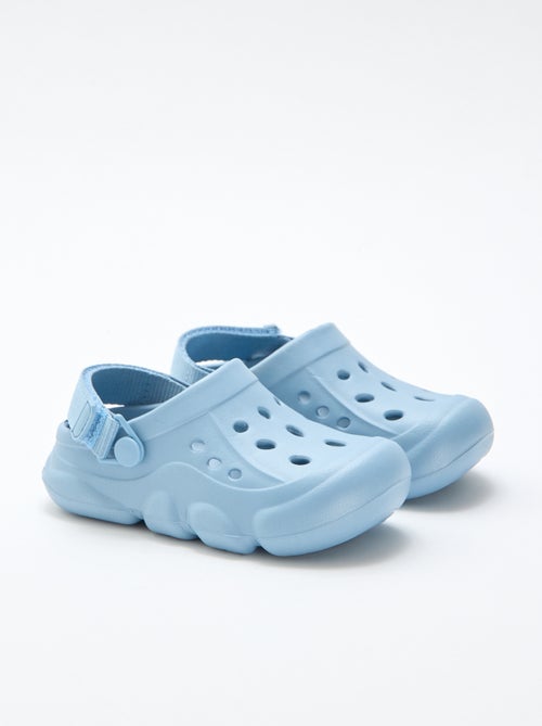 Mules fermées de plage unie - Kiabi