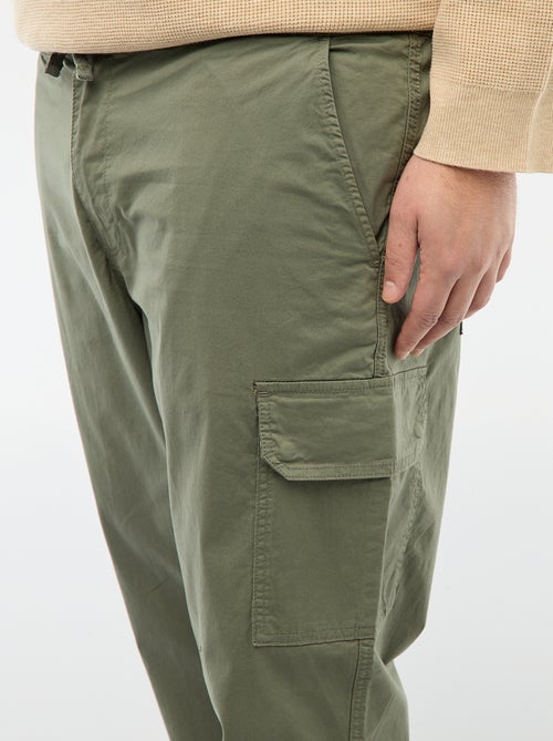 Multi-pocket straight leg / regular fit trousers - Kiabi