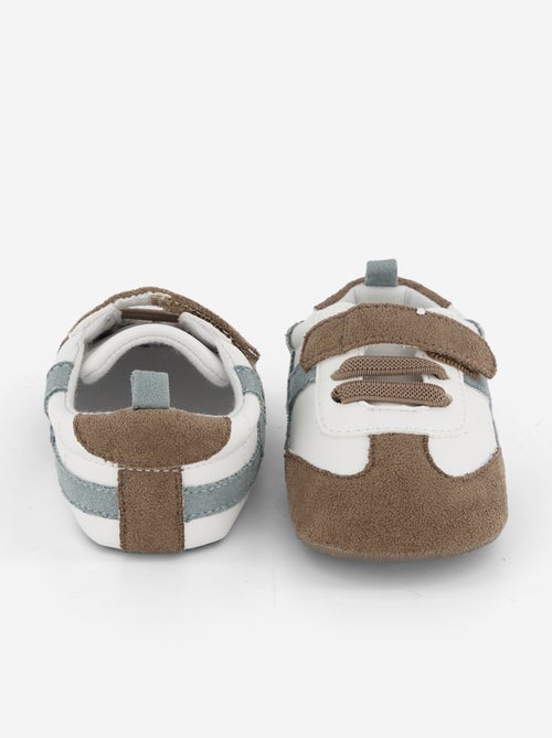 Niedrige Sneakers mit Klett- und Schnürverschluss - Kiabi